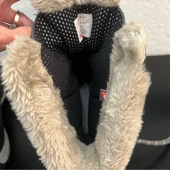 North Face Black Gray Chilkat 400 Cold Weather Hiker Boots - Picture 11 of 13